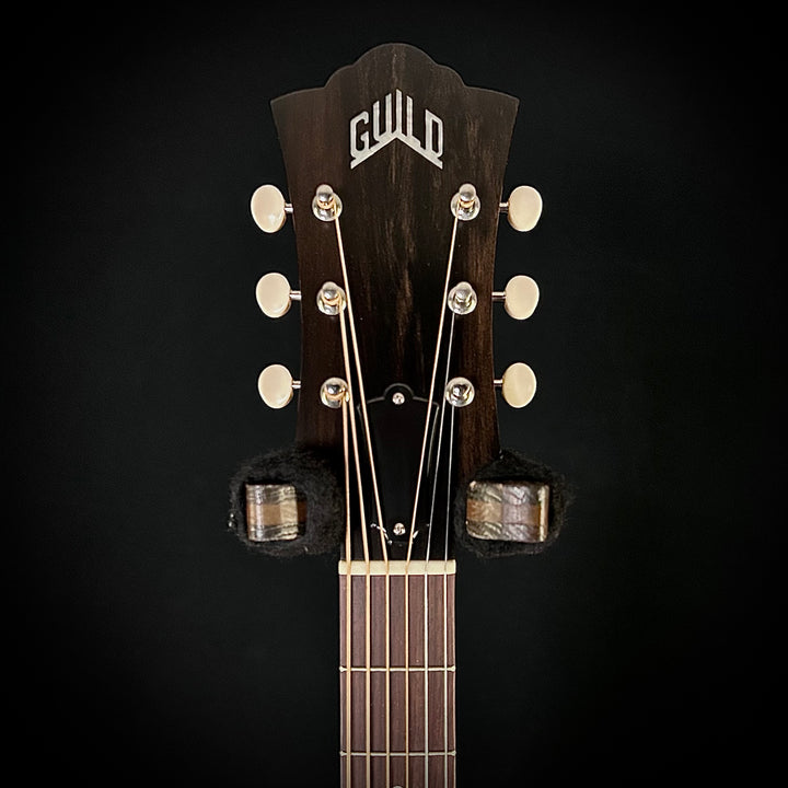 Guild D-40 - Natural