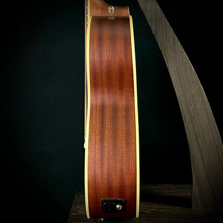 Ortega D7E 4 String Bass