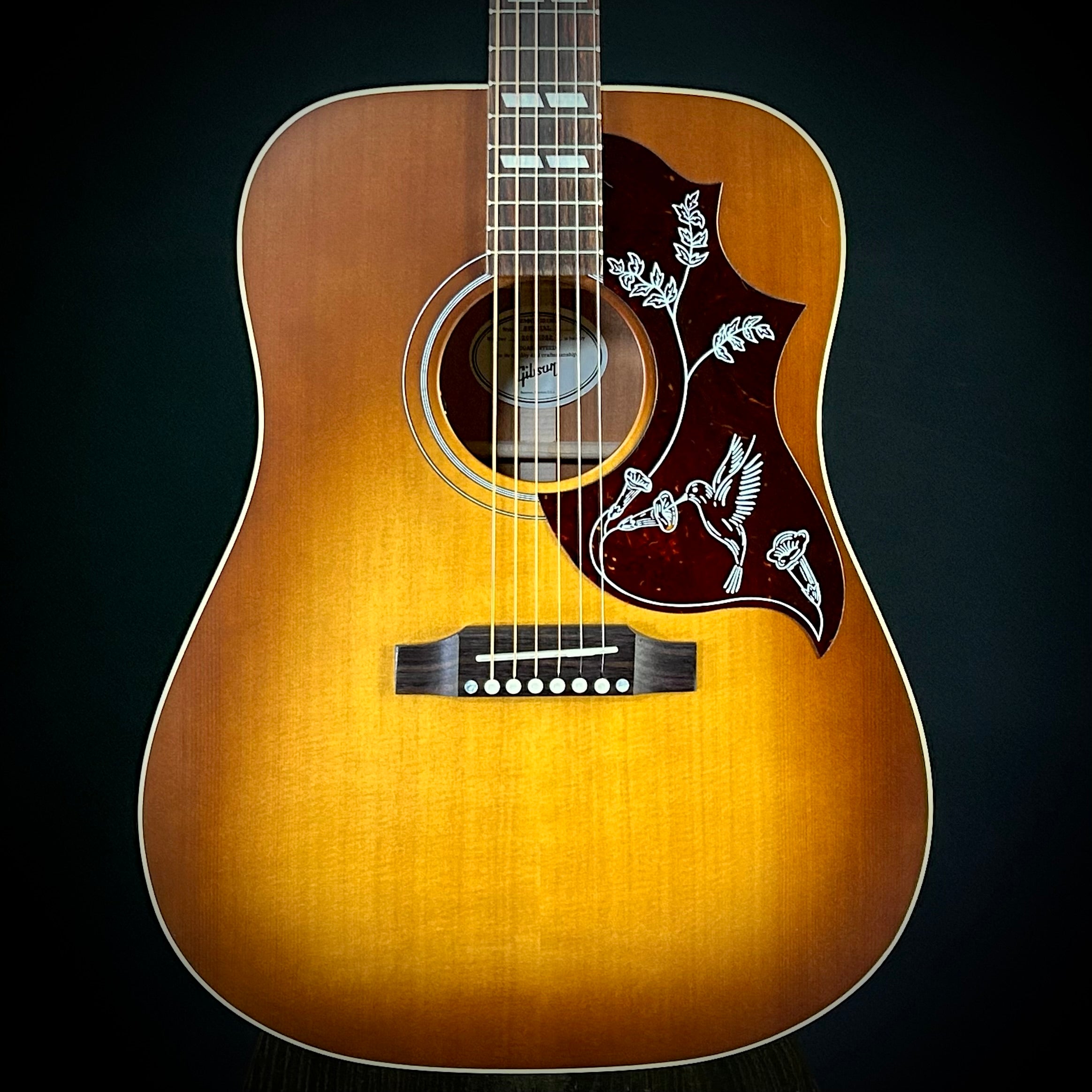 Gibson Hummingbird Special - Satin Honey Burst – Music Villa MT