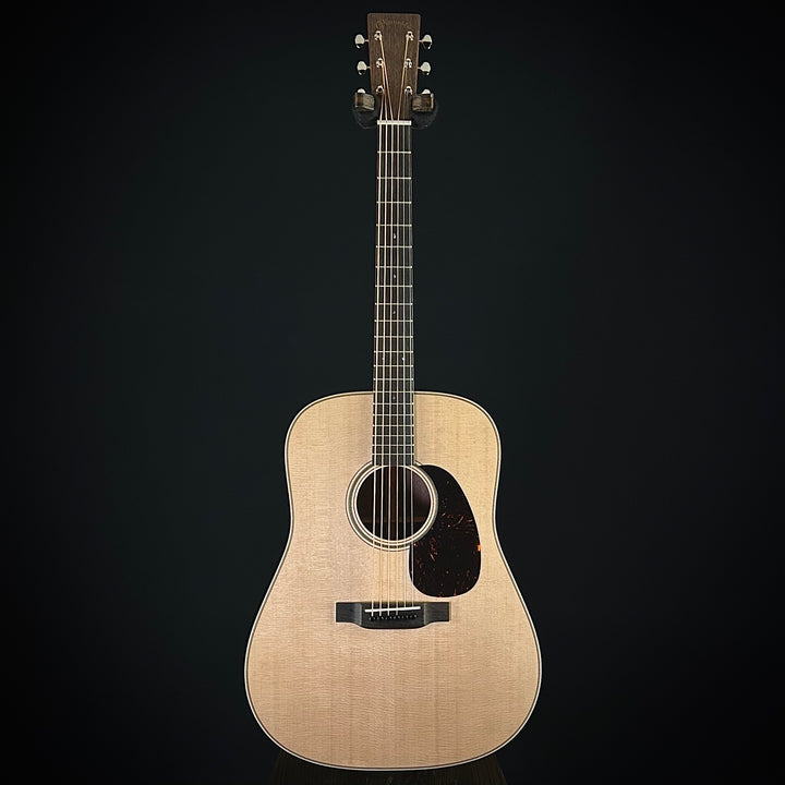 Martin Custom Dreadnought - Black Walnut