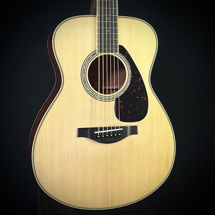 Yamaha LL16HB - ARE