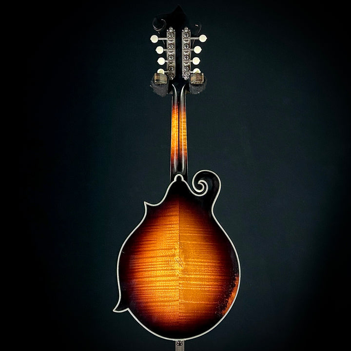 Eastman MD815 - Antique Varnish