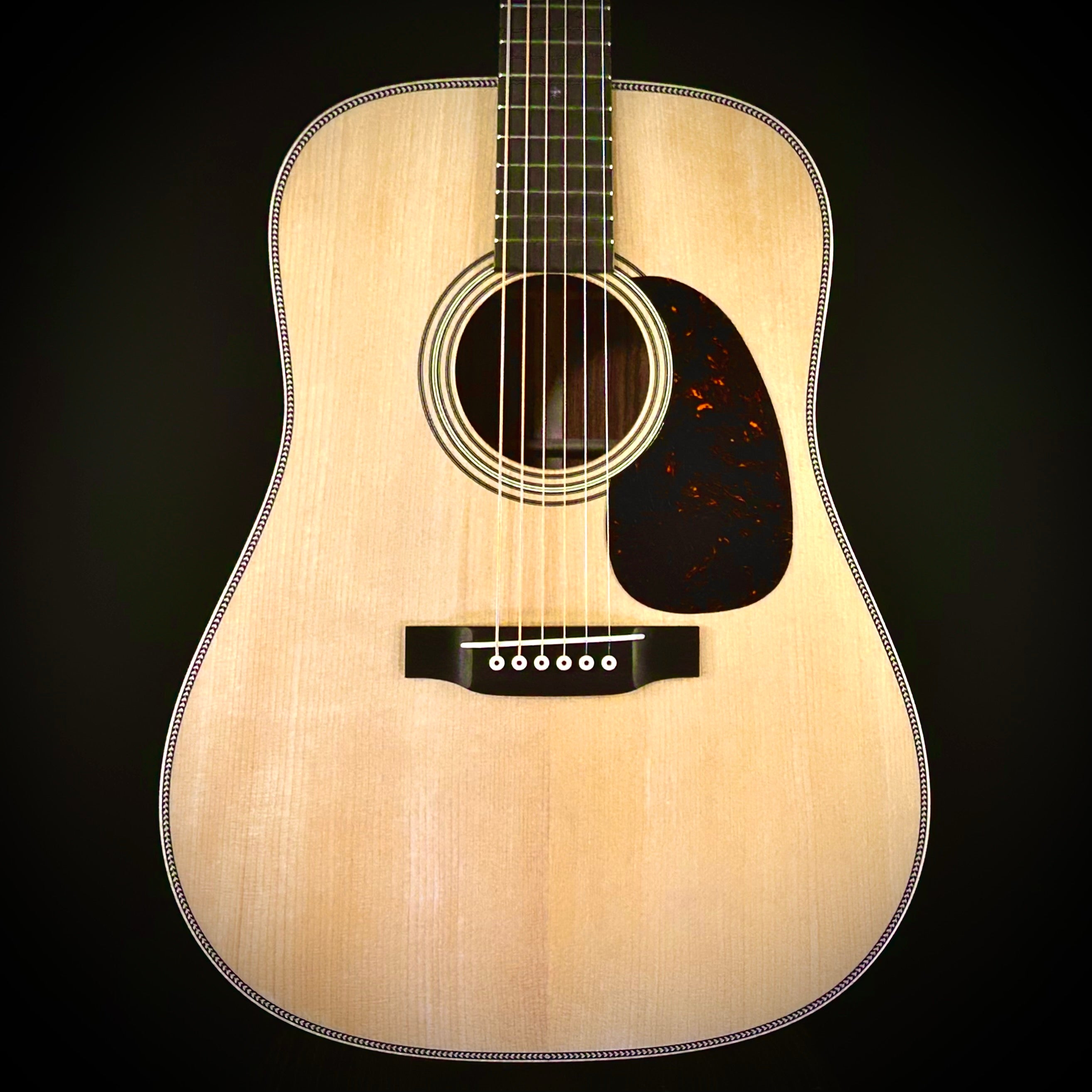 Martin 2024 Custom HD-28 Guatemalan Rosewood (USED) – Music Villa MT