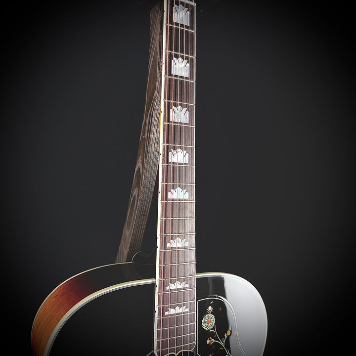 Gibson SJ-200 Standard - Triburst