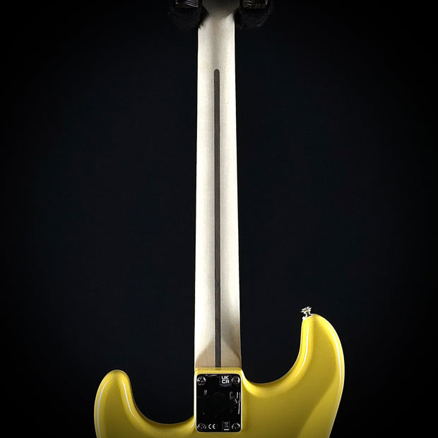 Fender Limited Edition Tom Delonge Stratocaster