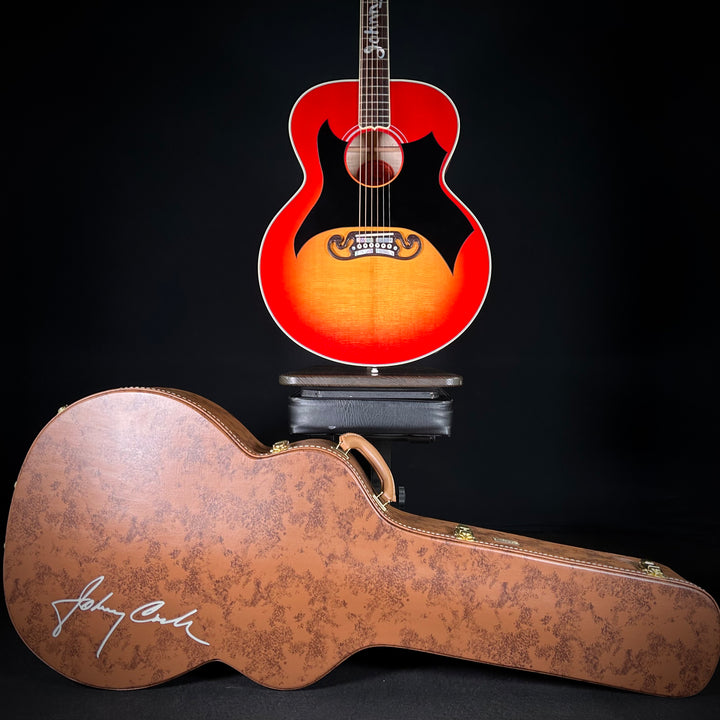 Gibson Johnny Cash SJ-200 - Vintage Cherry Sunburst