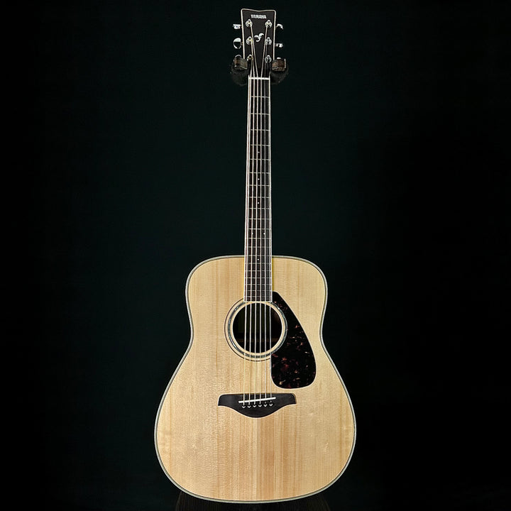 Yamaha FG830