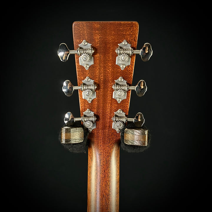 Martin Custom Shop 18 Style Dreadnought Short Scale 1 3/4" Nut