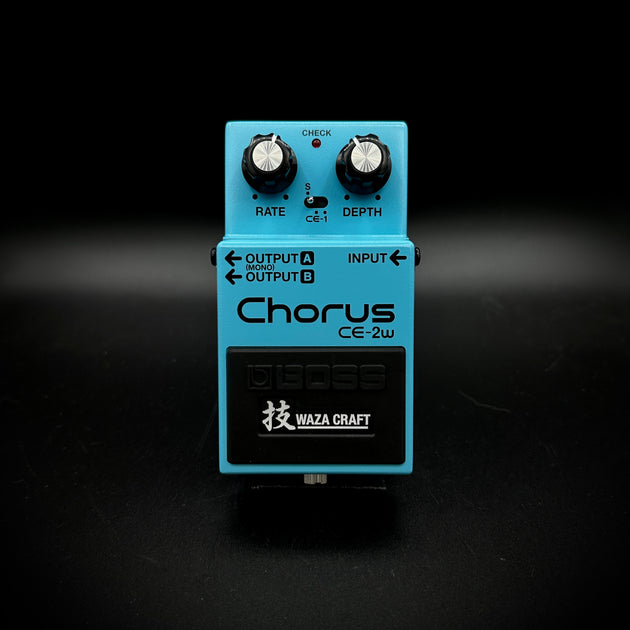 Amazon.com: Boss CE-2W Waza Craft Chorus Pedal : Musical Instruments