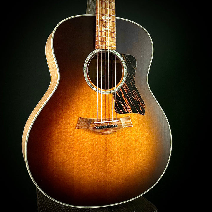 Taylor C18 MV Custom - Walnut