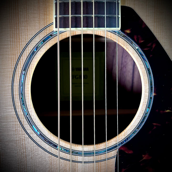 Yamaha FG830