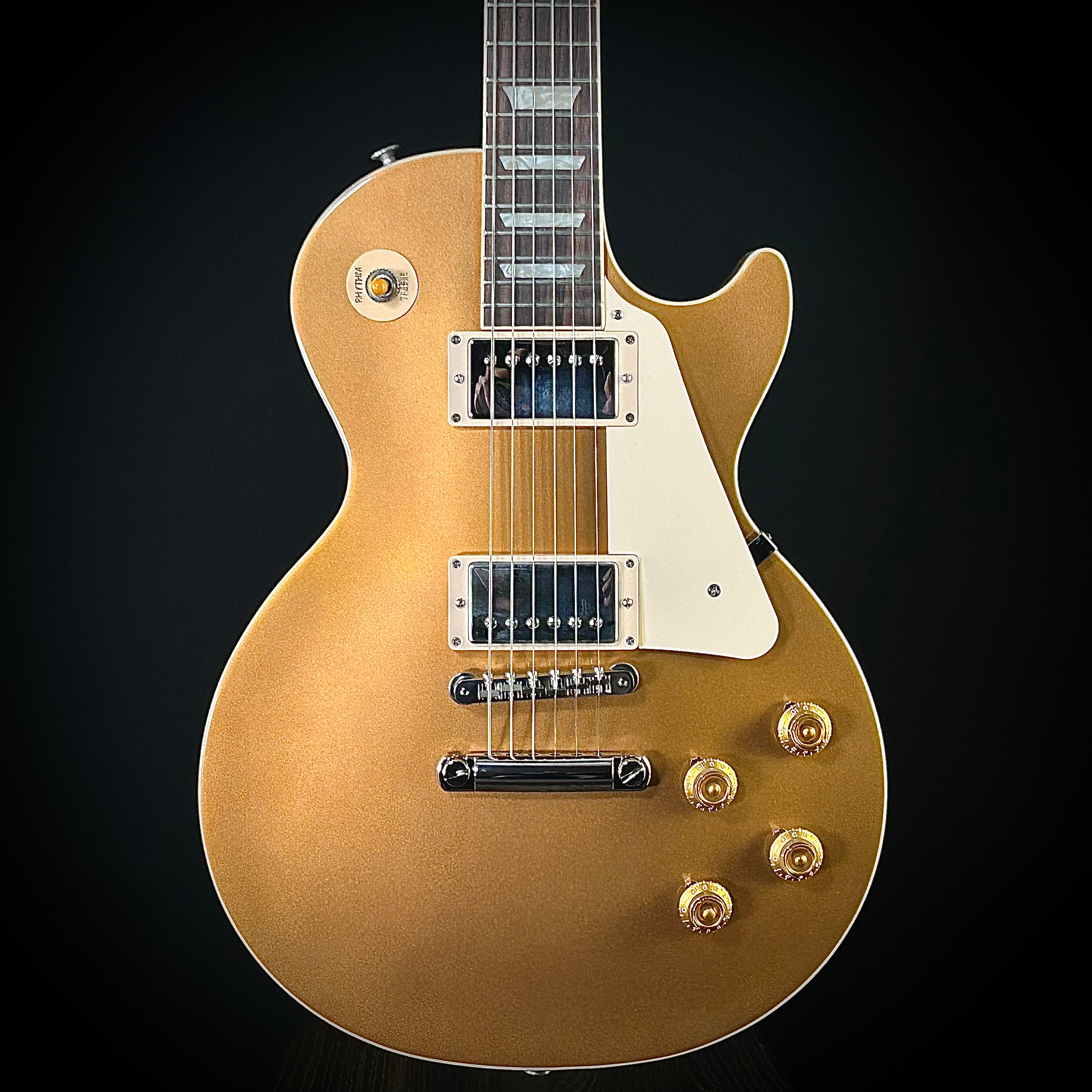 Gibson Les Paul Standard ’50s Gold Top Gibson Les Paul Standard '50s - Gold Top | Tone Shop Guitars