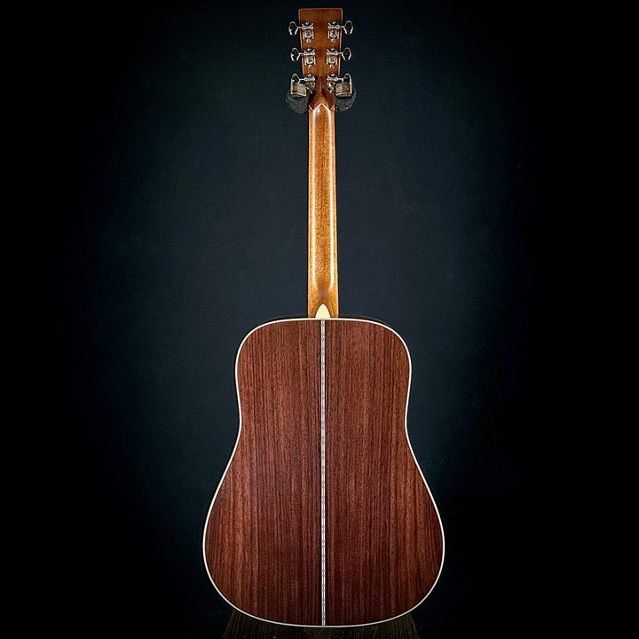 Martin D-28 - New for 2025