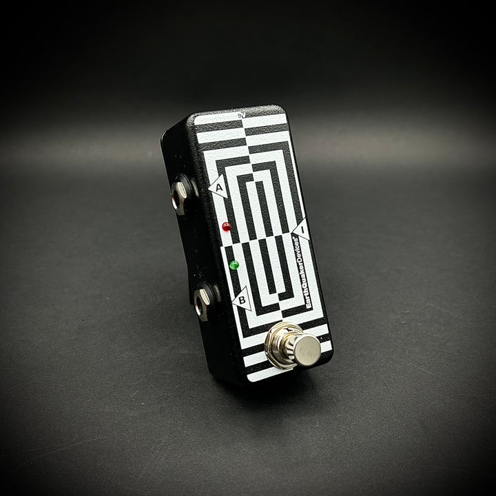 Earthquaker Devices A/B Box