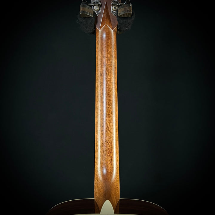 Martin D-28 - New for 2025