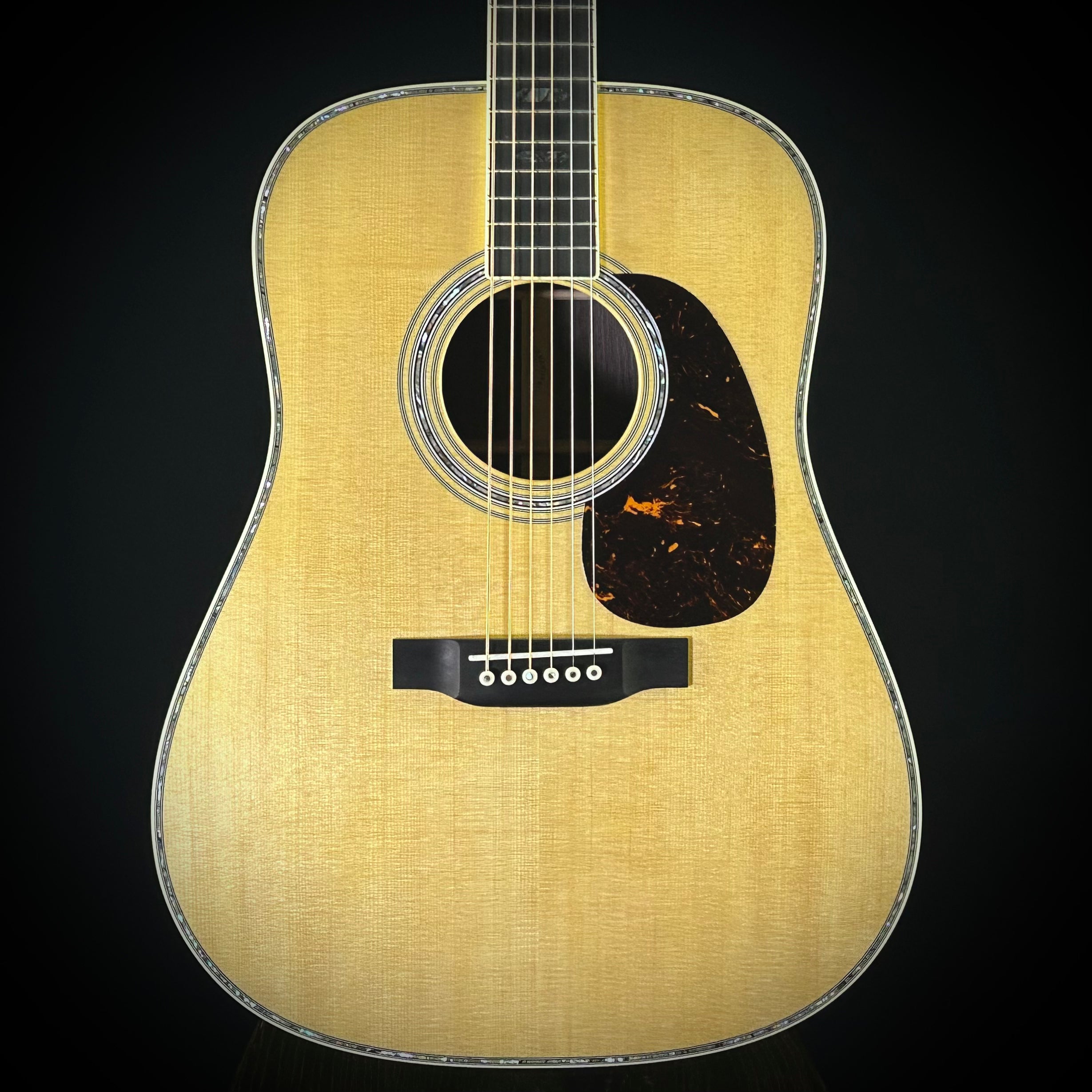 Martin D-41 – Music Villa MT