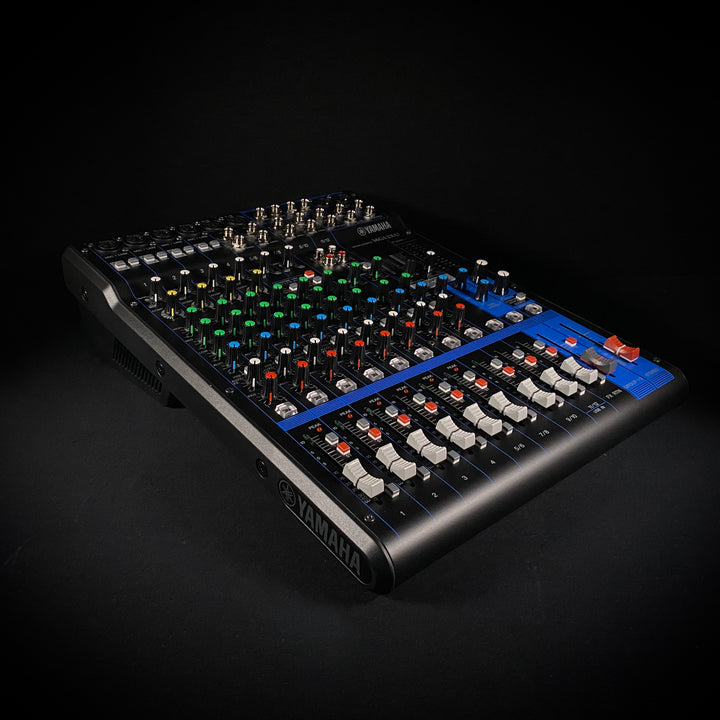 Yamaha MG12XU Mixing Consol with efx