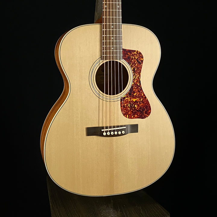Guild OM-240E
