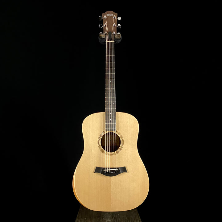 Taylor Academy 10e