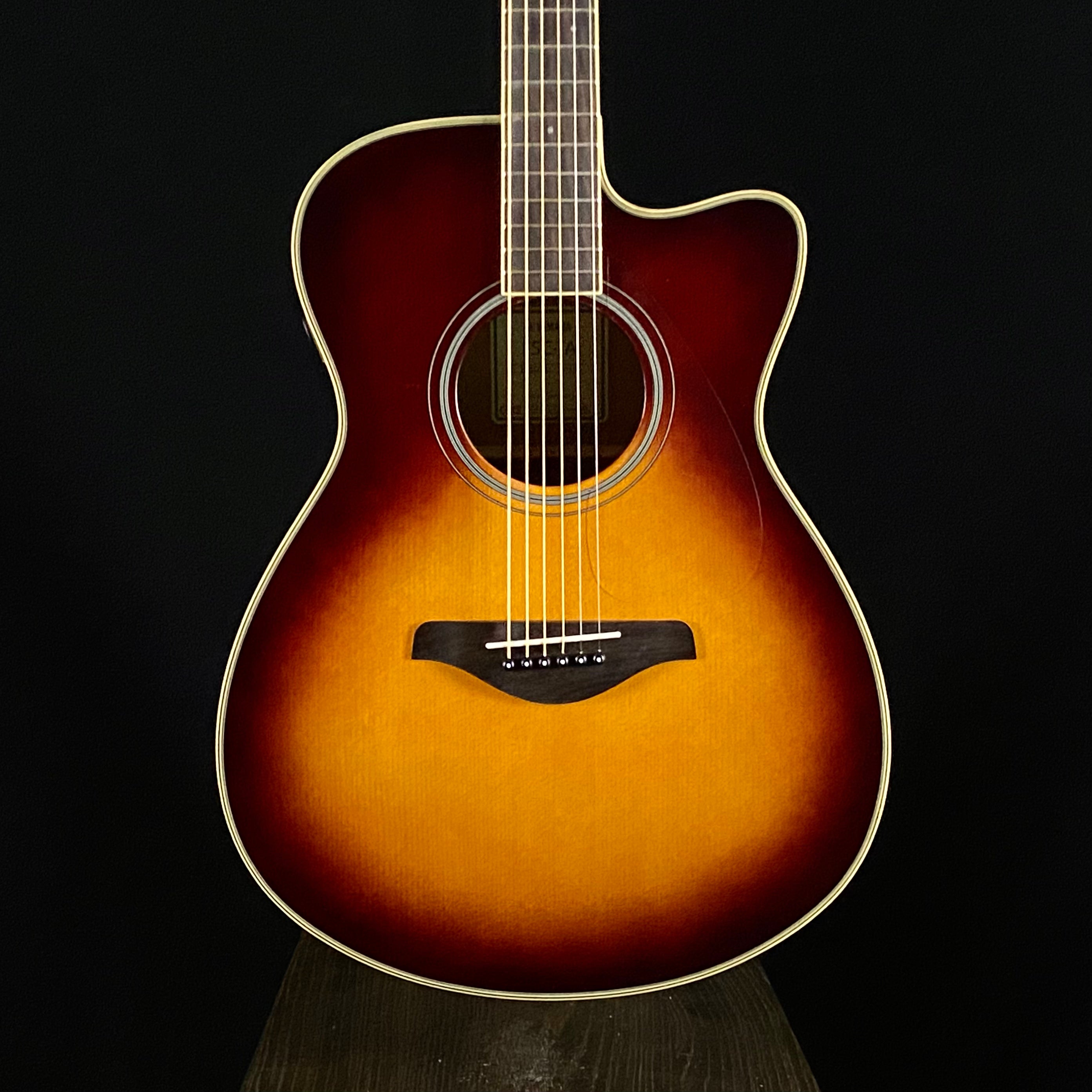 Yamaha FSC-TA - Sunburst – Music Villa MT