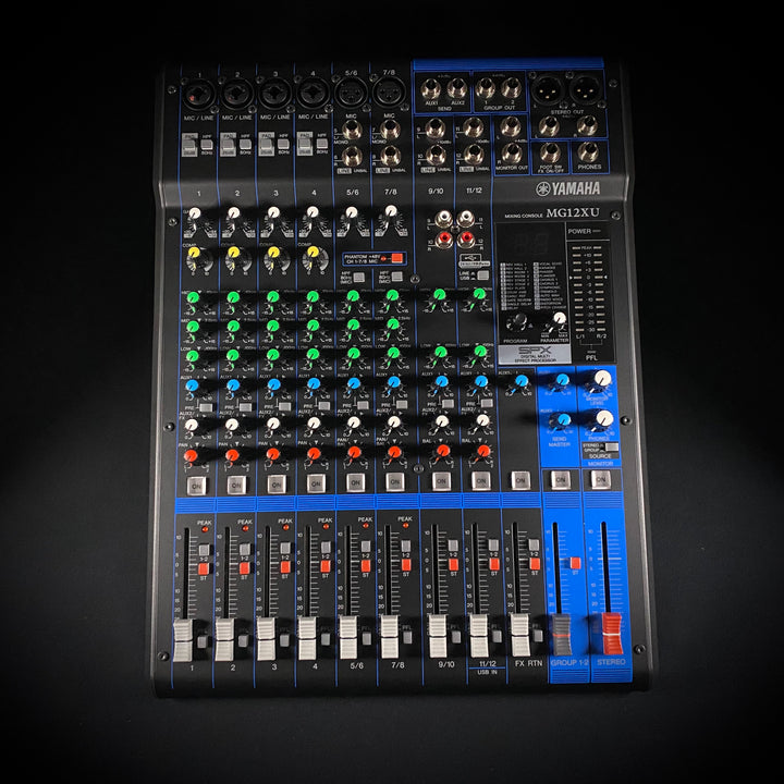 Yamaha MG12XU Mixing Consol with efx