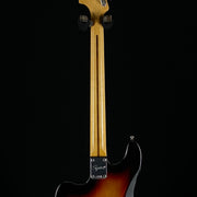 Squier Classic Vibe Bass VI