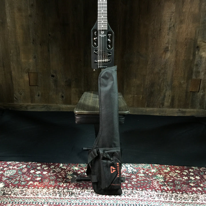 Traveler Guitar Ultra-Light Electric Matte Black