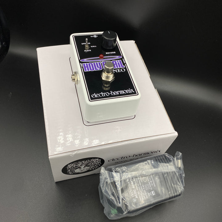 Electro-Harmonix Holy Grail Neo