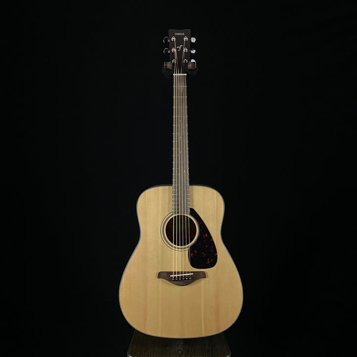 Yamaha FG800