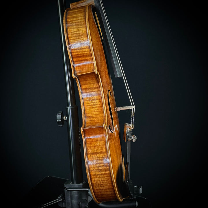 Maple Leaf Haddock 15” Viola