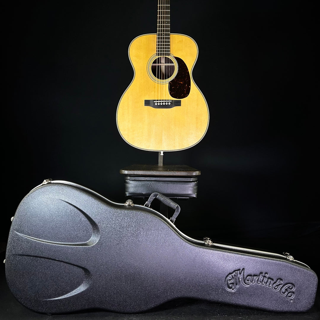 Martin 000-28