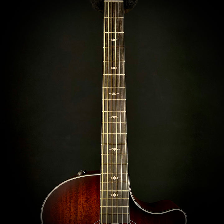 Taylor 324CE Baritone-6 LTD