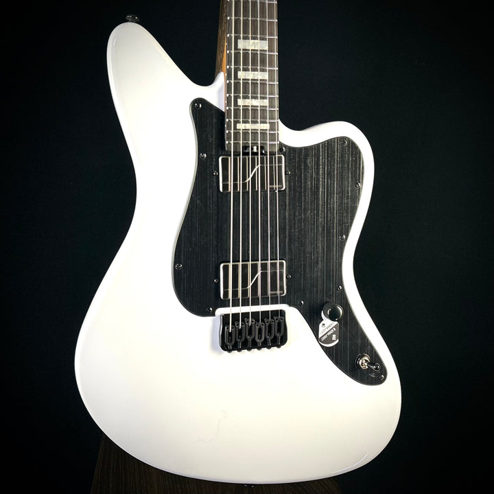 LTD XJ-HT Snow White