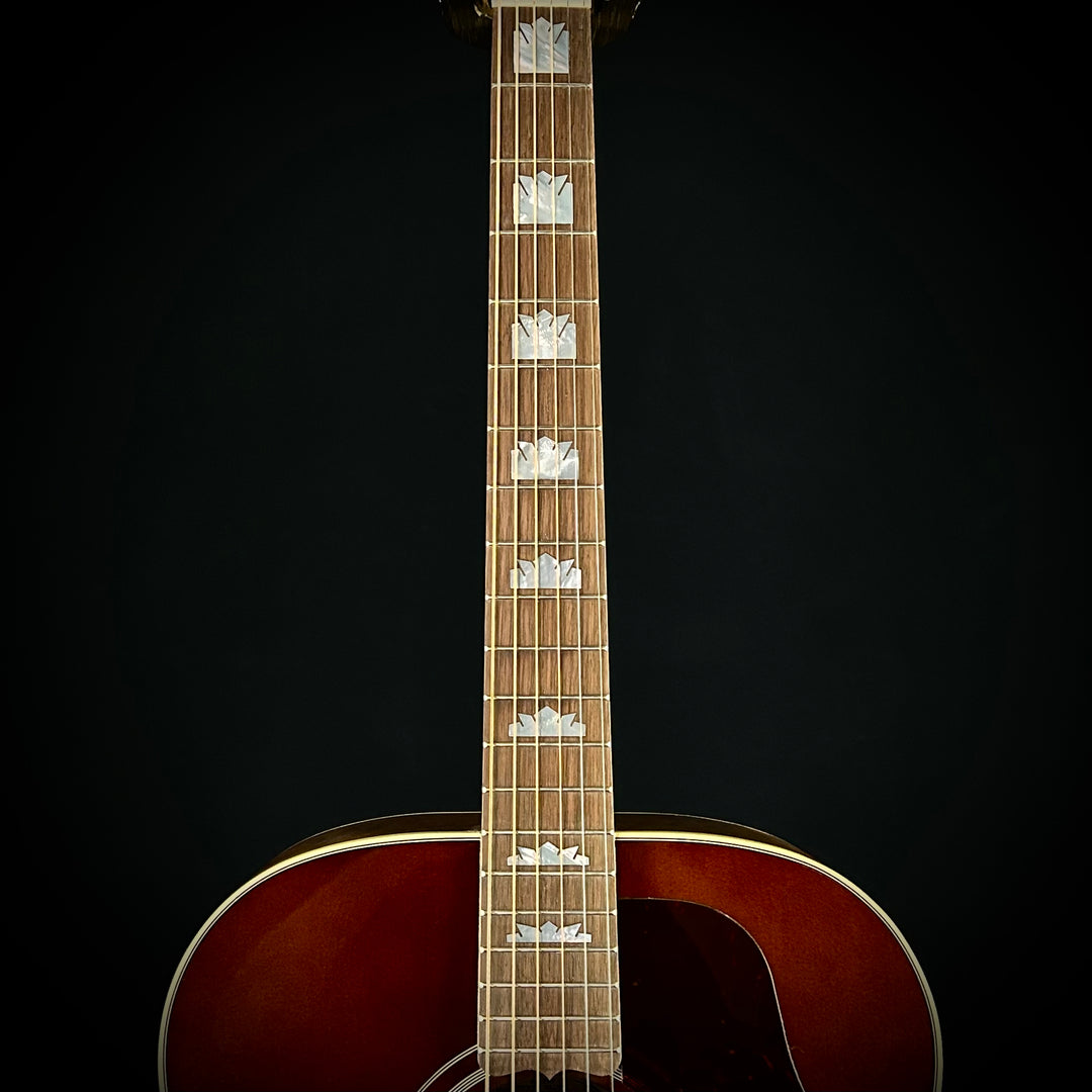 Gibson SJ-200 Studio Walnut Gloss - Walnut Burst