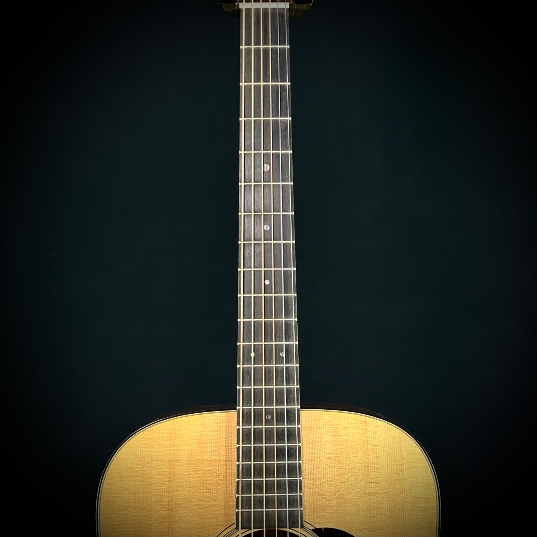Martin D-18