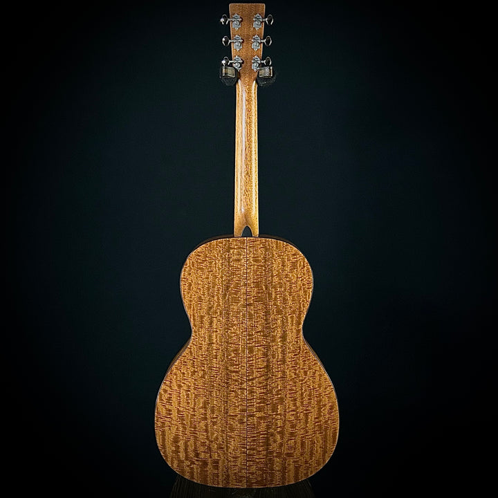 Martin CS 18 Style 000, 12-Fret - Beeswing Figured Mahogany