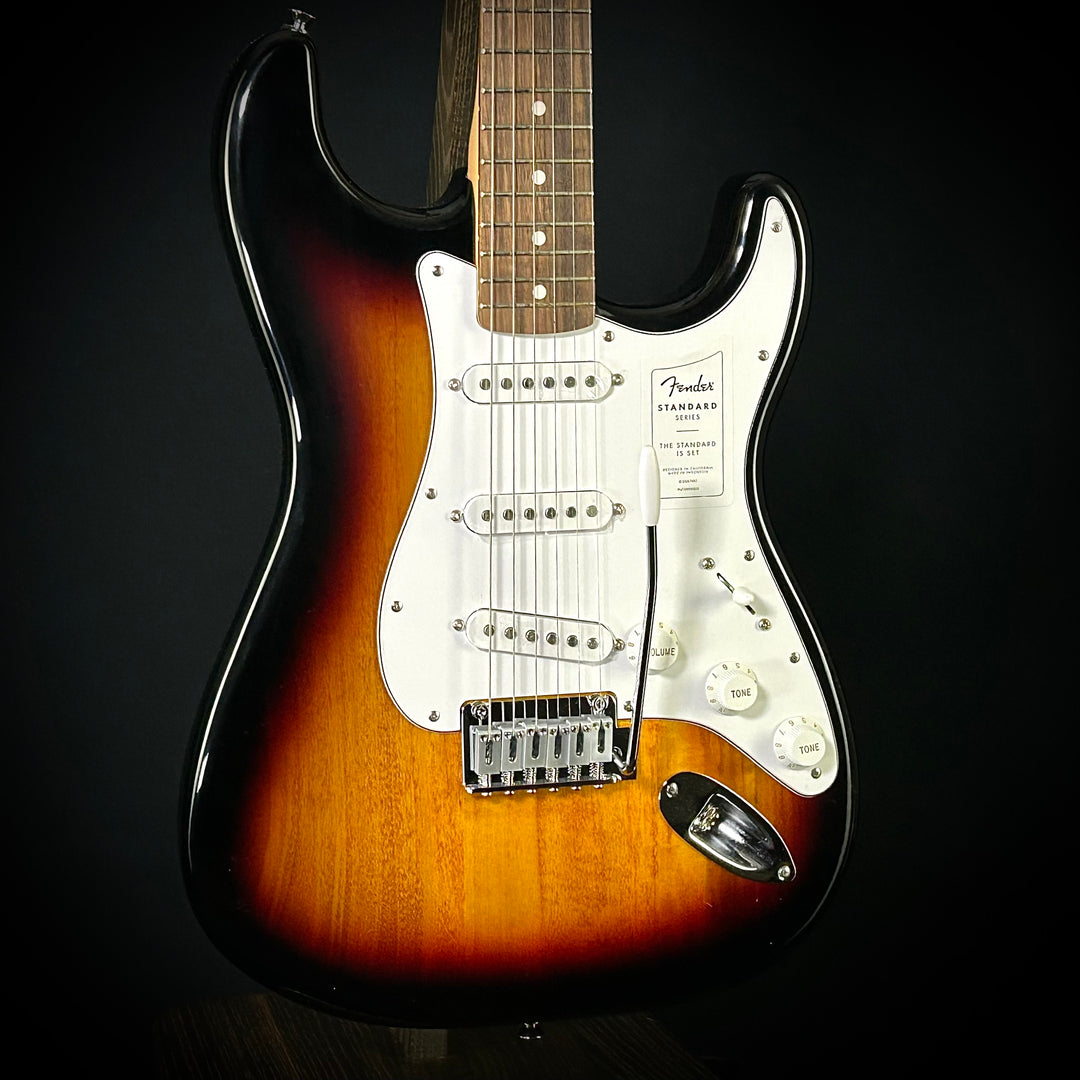 Fender Standard Stratocaster