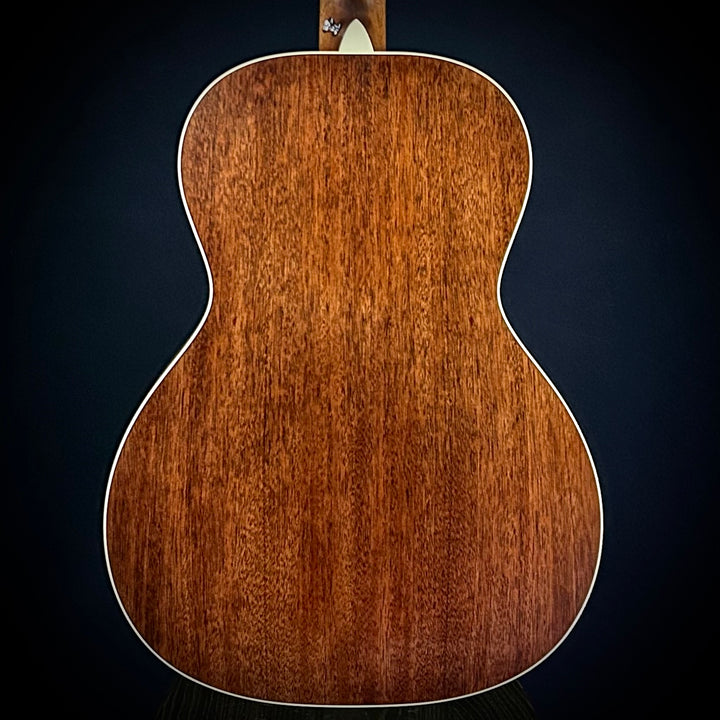 Martin 00L-16E - Black Smoke