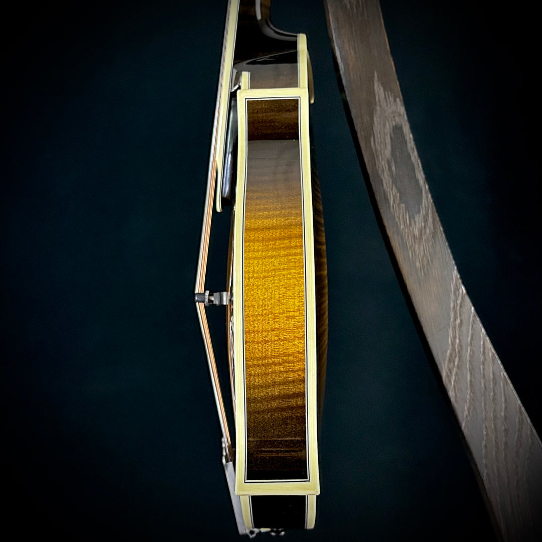 Bourgeois M5-F Sunburst