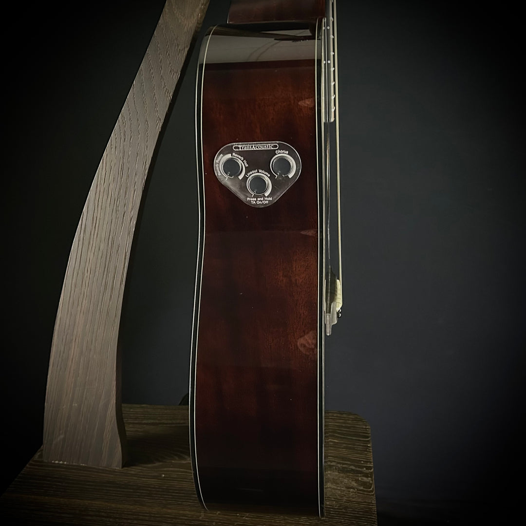 Yamaha TAG1E TransAcoustic - Translucent Black