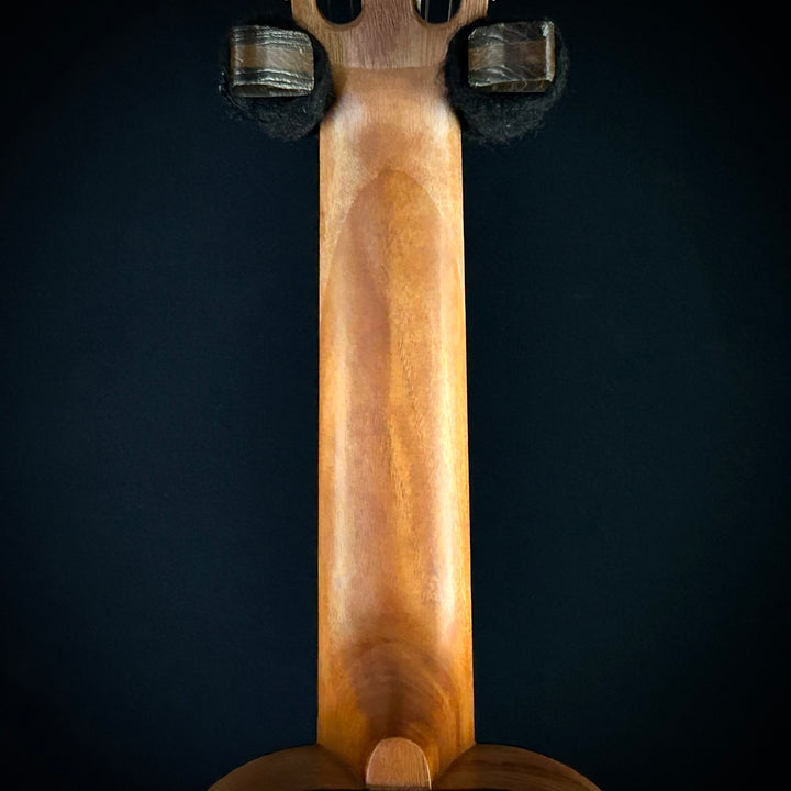 Yamaha GL1 Guitalele