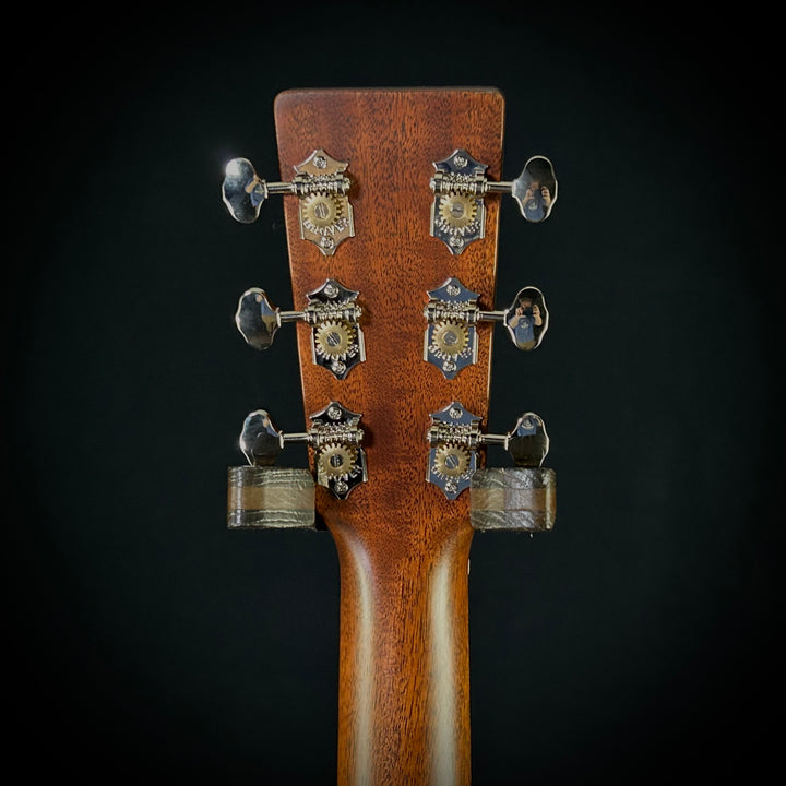 Martin 0-17