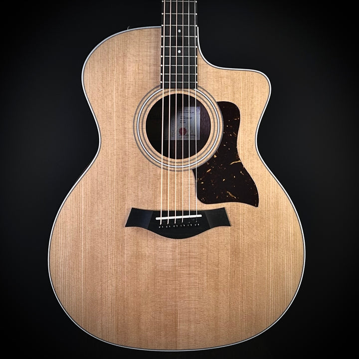 Taylor 214CE - Walnut