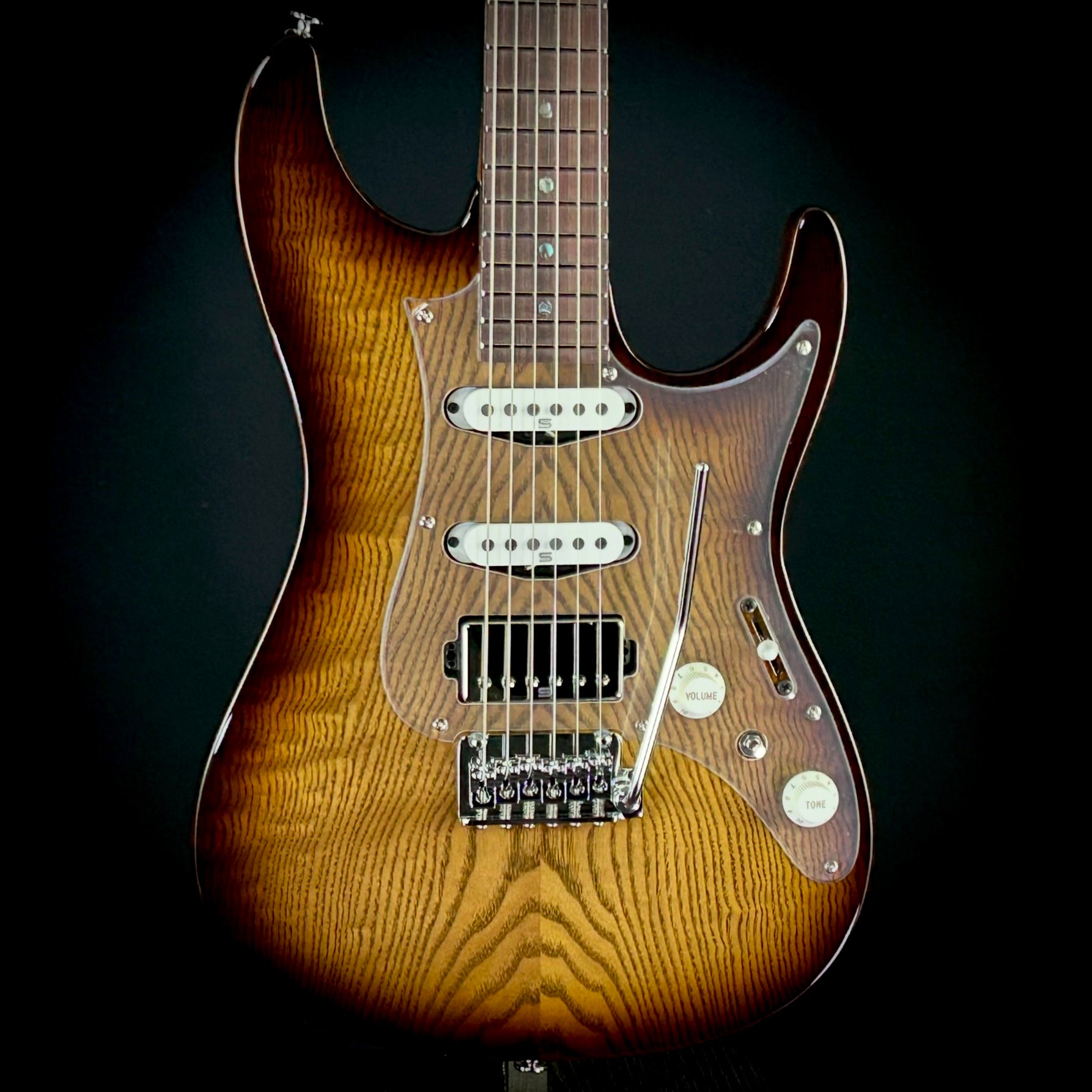 Ibanez AZ2204NJA Prestige – Music Villa MT