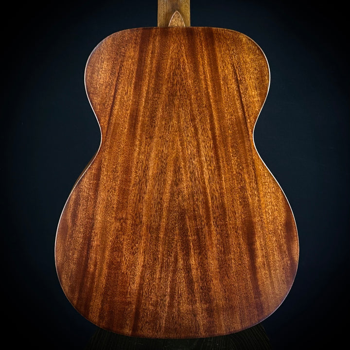 Martin 000-15M