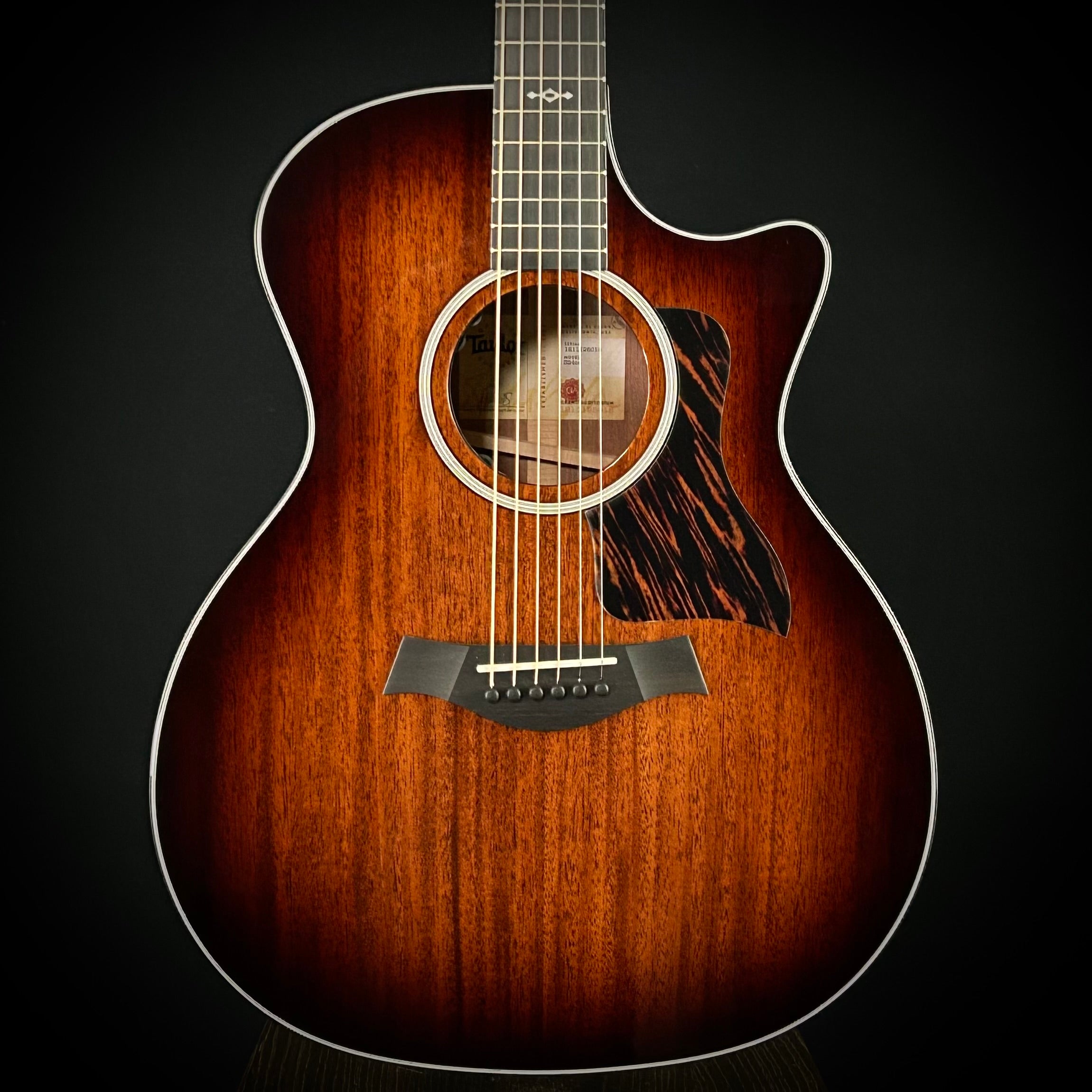 Taylor 324CE – Music Villa MT