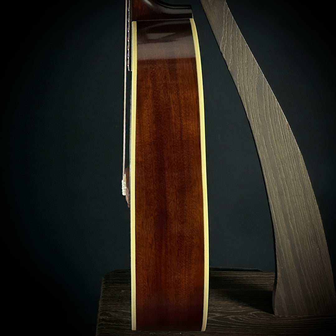 Epiphone 1942 Banner J-45