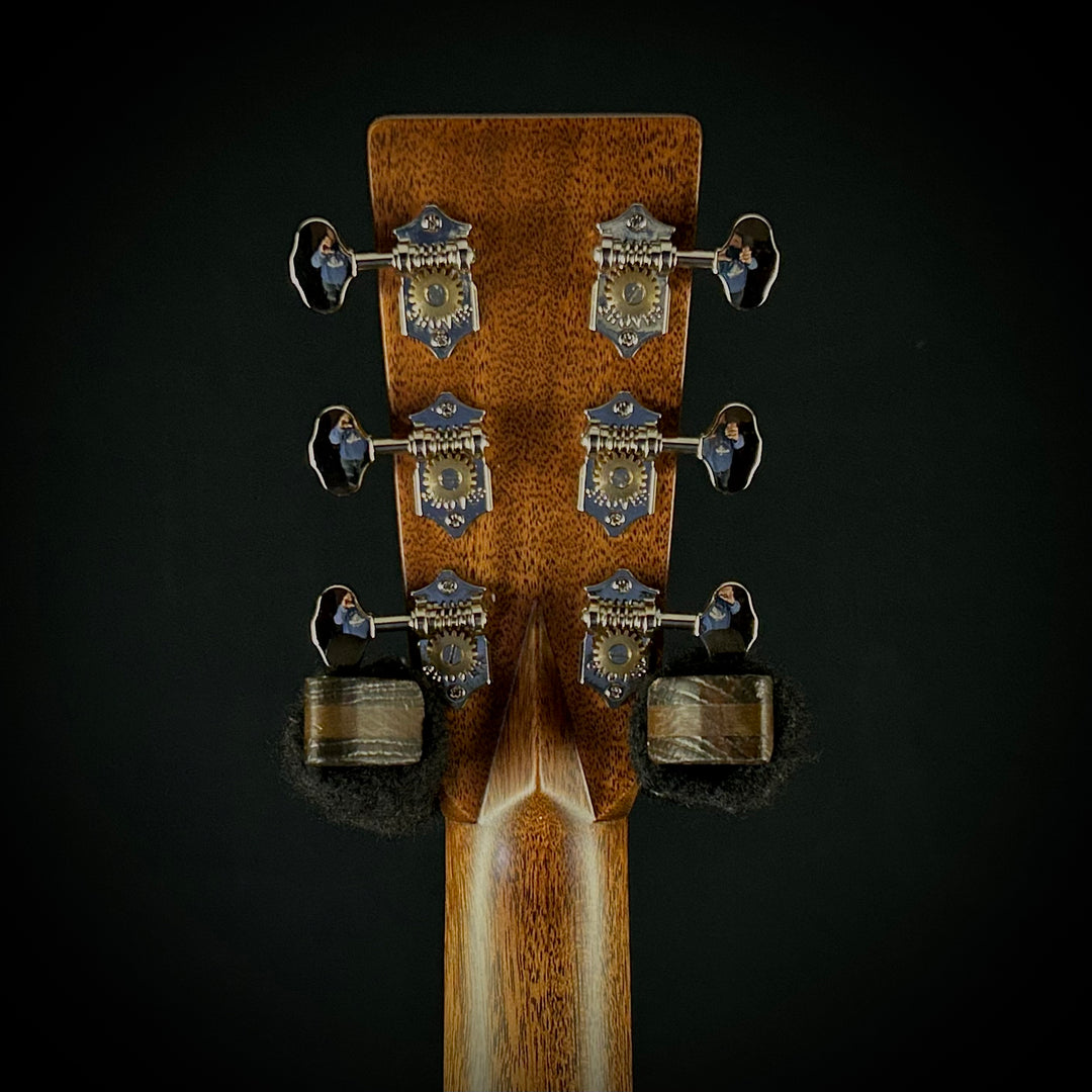 Martin D-28 - New for 2025