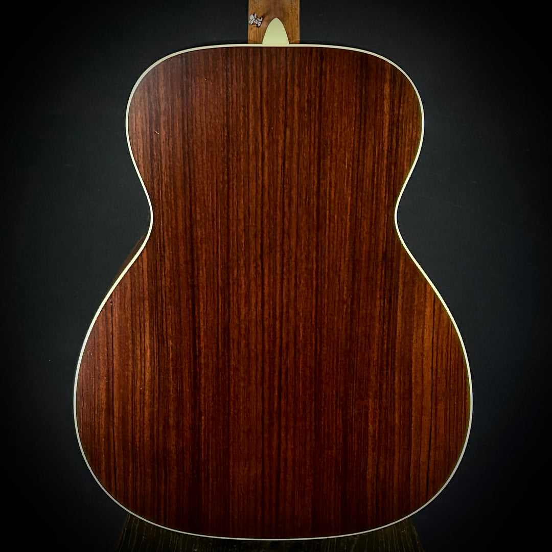 Martin J16E - Cream