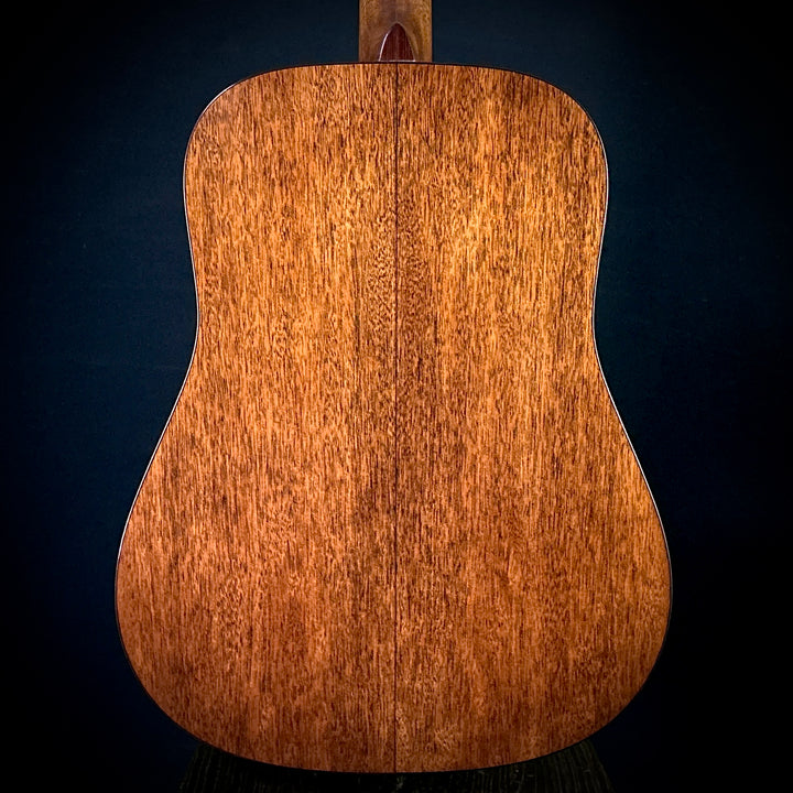 Martin D-18 - Modern Deluxe